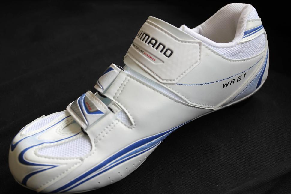 Shimano update road shoe range for 2011 road.cc